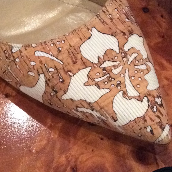 Nicholas Kirkwood $795 Leather “Cork” printed pump - Picture 2 of 9
